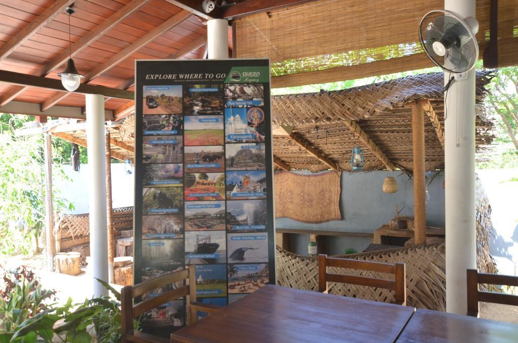 Sihilro Regency Hotel Udawalawe Buitenkant foto